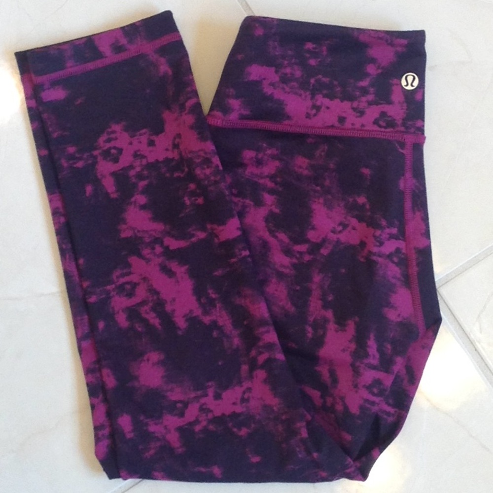 LULULEMON ATHLETICA LEGGINGS PURPLE & BLACK CAMO 4